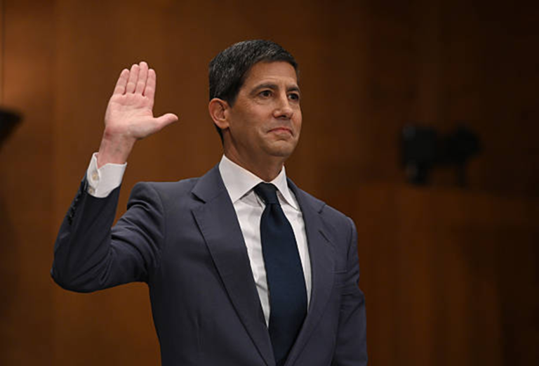 Kevin Warsh Tandai Arah Baru The Fed