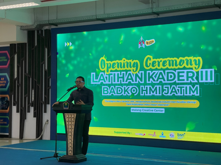 LATIHAN KADER III BADKO HMI JATIM Dorong Kader Berkarakter, Wakil Ketua Baleg DPR RI Tekankan Peran Mahasiswa dalam Membangun Regulasi Nasional