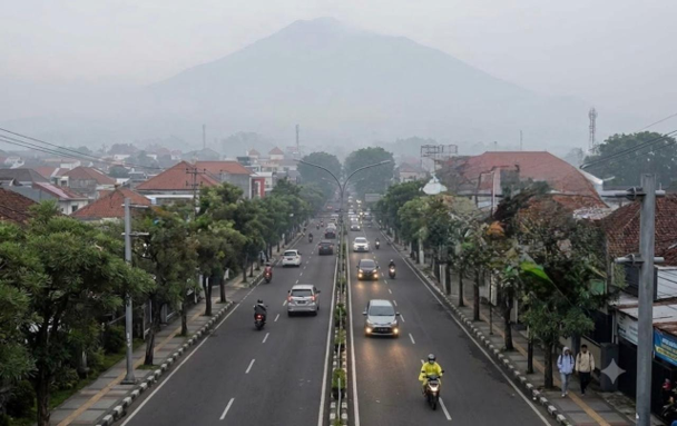 Prakiraan Cuaca Malang Hari Ini 3 Agustus 2026: Didominasi Cerah Berawan, Waspada Udara Kabur dan Hujan Ringan