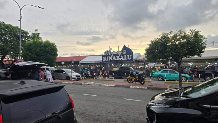 Blusukan ke Pasar Besar Kota Kinabalu, Surga Wisata Kuliner di Tepi Laut Sabah