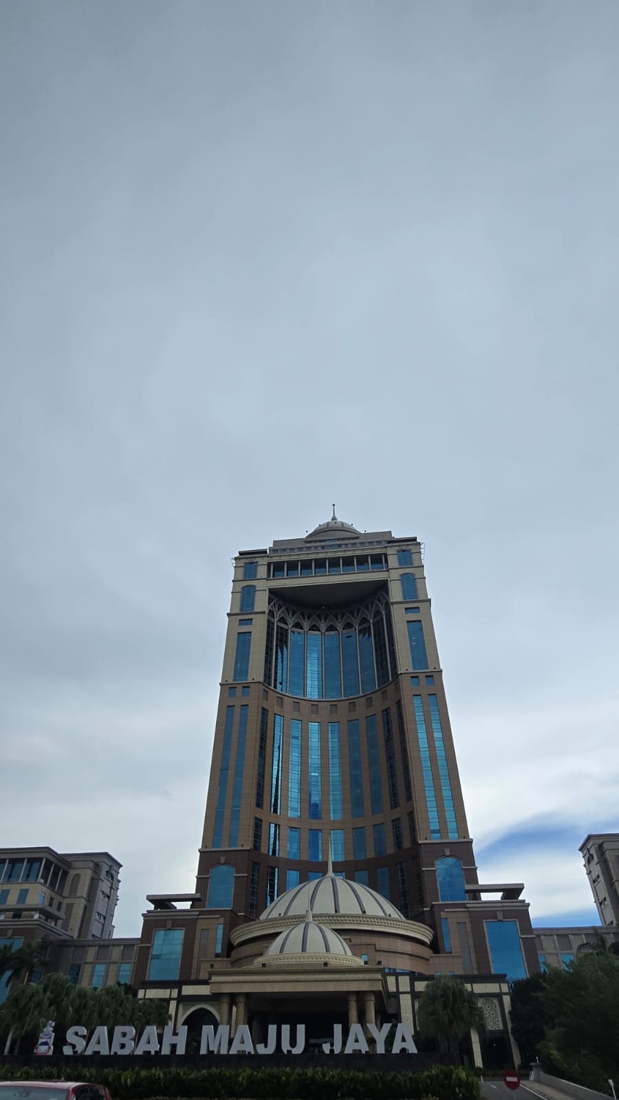 Kinabalu Tower Sabah State Administrative Centre Sabah Maju Jaya ( Dok Folksnews.id )