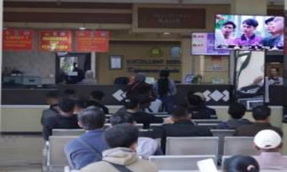 Hari Pertama Pelayanan Pasca Libur: Antrean Pajak Kendaraan Membludak di Samsat Talangagung Malang