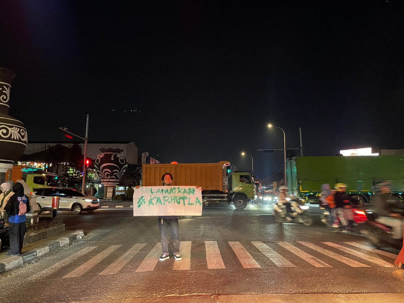 Aksi galang dana PWK untuk relawan kahutla Kalimantan dan gempa bumi NTT