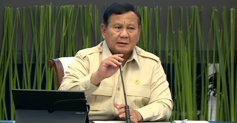 Prabowo Minta Akademisi Rumuskan Langkah Cegah Karhutla di Lahan Gambut