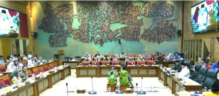 Komisi X DPR RI Rapat Pembicaraan Tingkat 1 Panja RUU Tentang Statistik Dengan Tim Panja Pemerintah