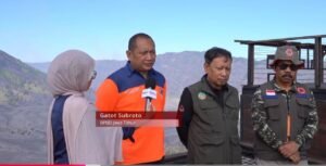 Bromo Hillside Masih Aman, BPBD Jatim Fokus Tangani Titik Api
