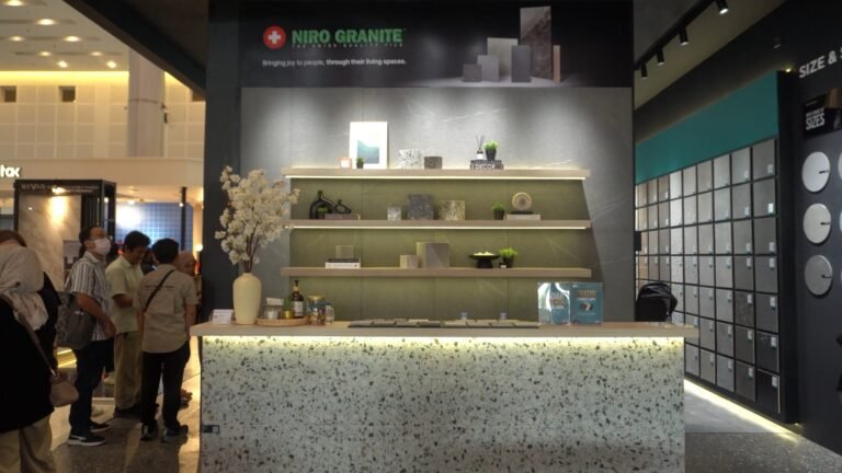 Niro Granite Perkenalkan Slip-Stop di IndoBuildTech, Makin Kesat Saat Terkena Air