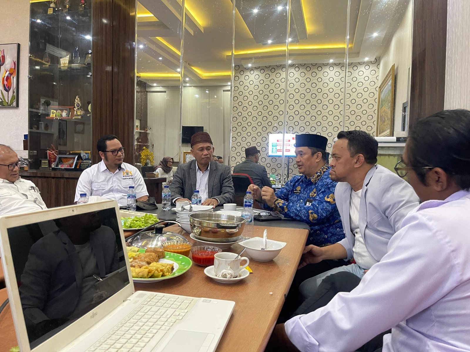 Rapat Kadin Kabupaten Malang bersama Sekda membahas pembentukan TKDV