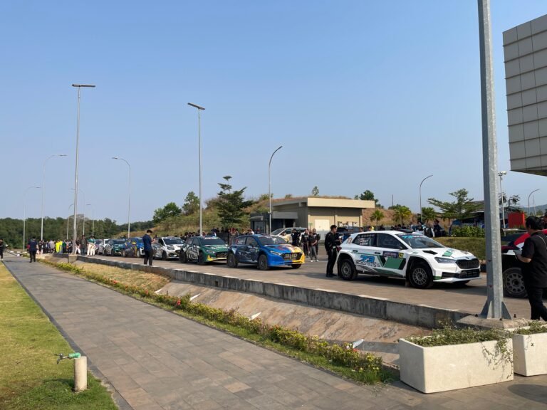 Mobil Sering Spin, Frederico Soroti Lintasan KITB Batang