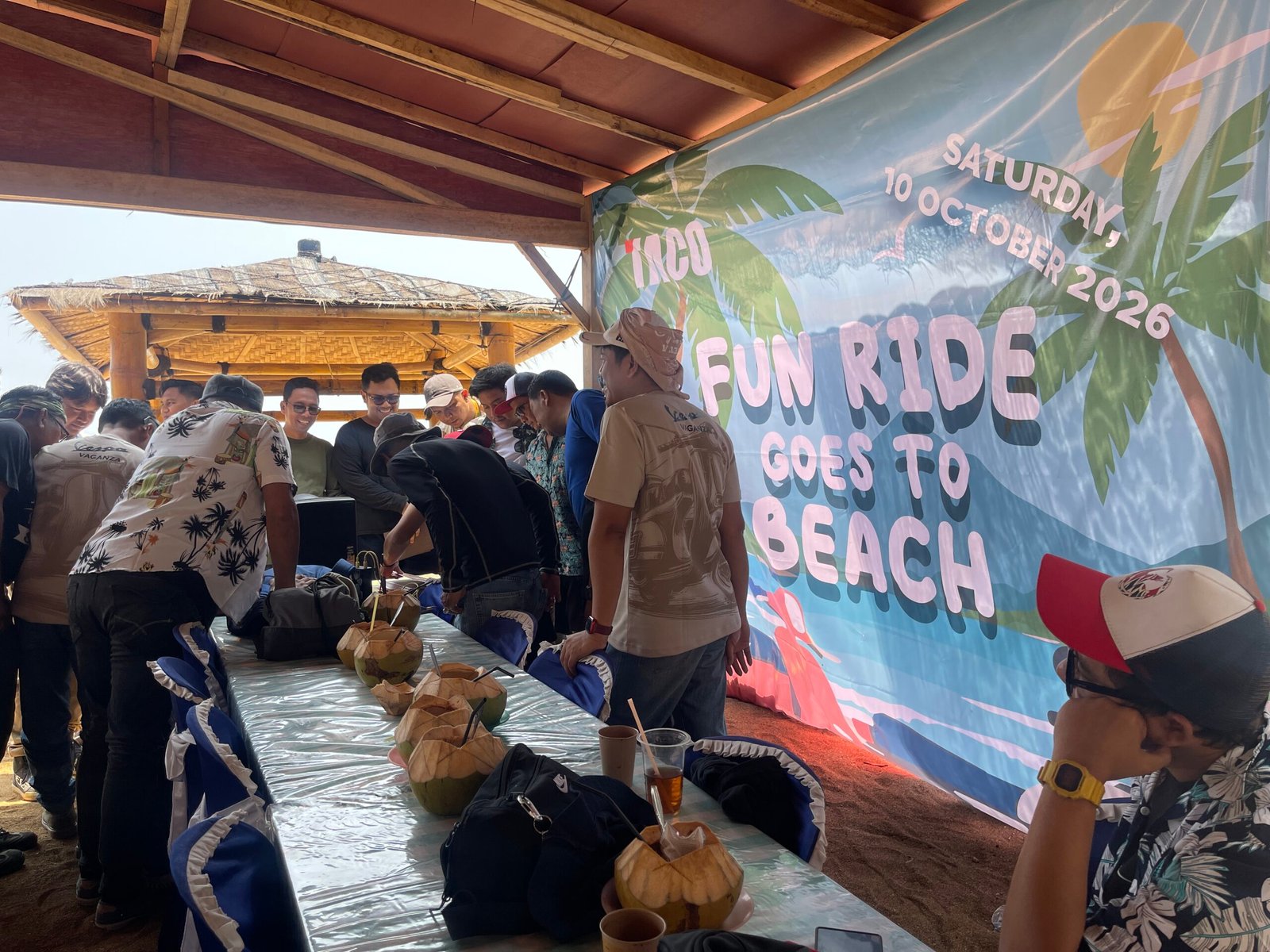 Fun Ride PT Taqo bersama Ikatan Arsitek Indonesia dan Vespa Vaganza