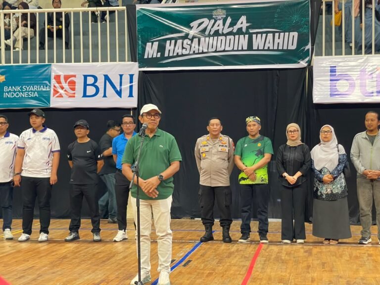 Opening Ceremony Piala M. Hasanuddin Wahid di GOR Gajahmada Batu Dihadiri Wali Kota Malang